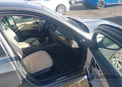 2011 BMW 328I xDrive z USA, uszkodzony, nr VIN WBAPK5C53BA994411